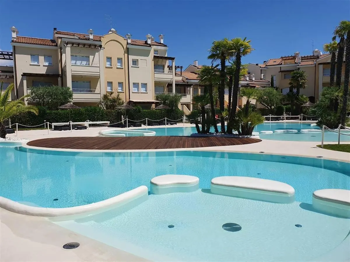 아파트 Residenze Mediterranee - Immobiliare Living 리도 디 예솔로